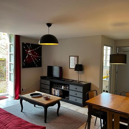 Les Apparts Du Phare Honfleur Bagian luar foto